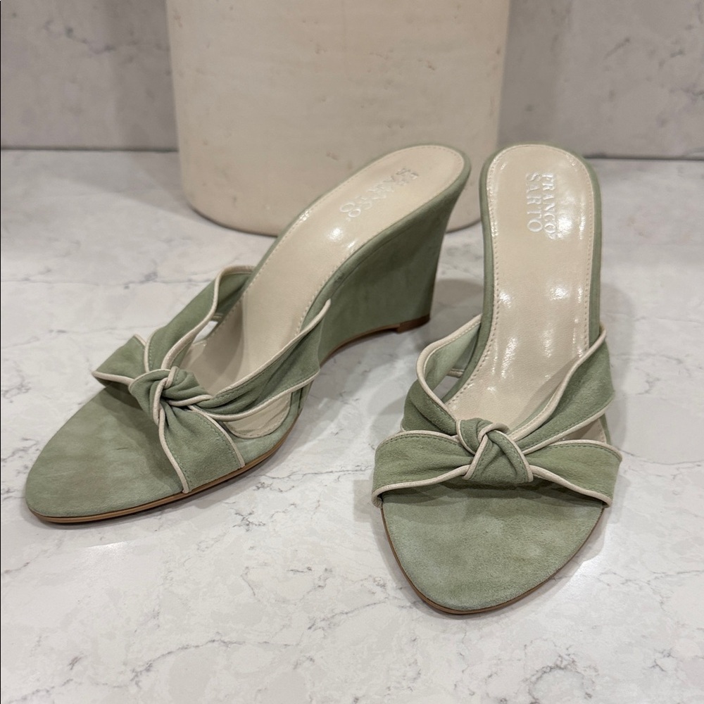 Franco Sarto Sage Green Wedge Sandals size 9.5